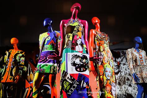 versace tentoonstelling|Gianni Versace Retrospective .